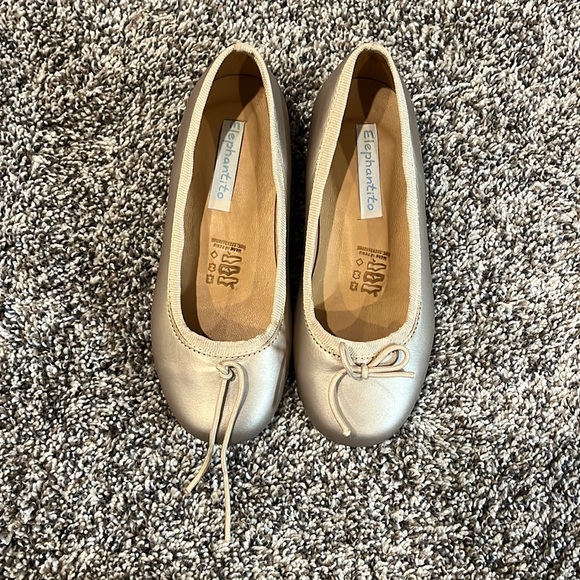 Elephantito Girls Shoes - French Ballet Flats - White main image 1